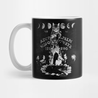 Seance cat Mug